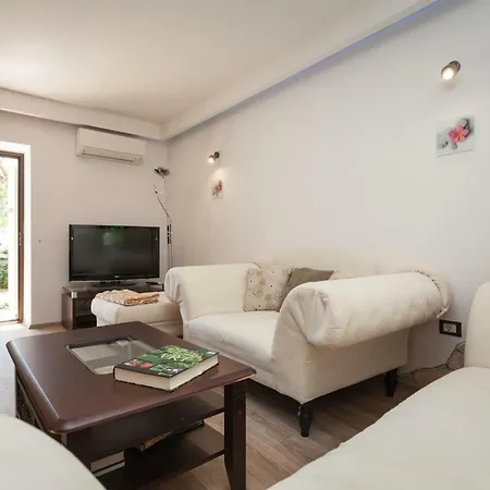 Hébergement de vacances Casa De Maria Croatia Rovinjsko Selo